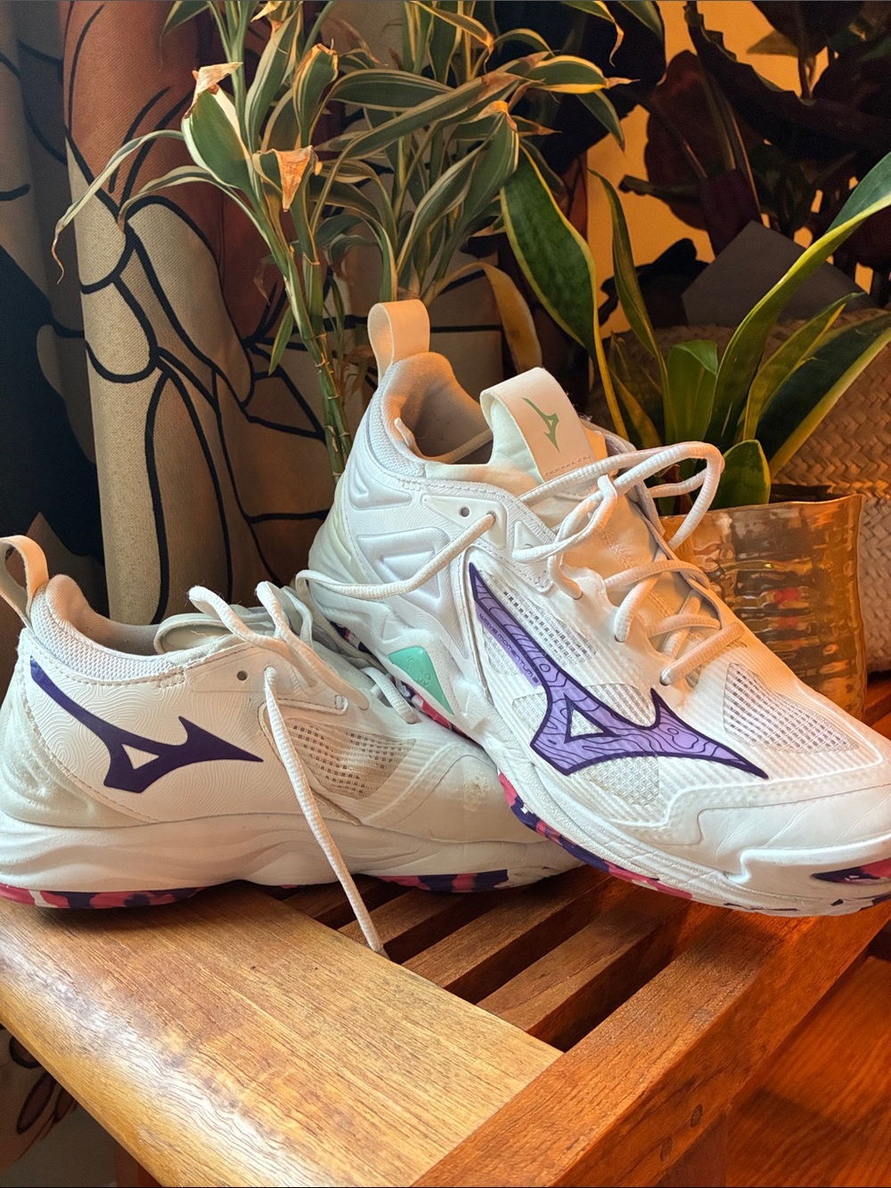 Mizuno Volleyball Sneakers